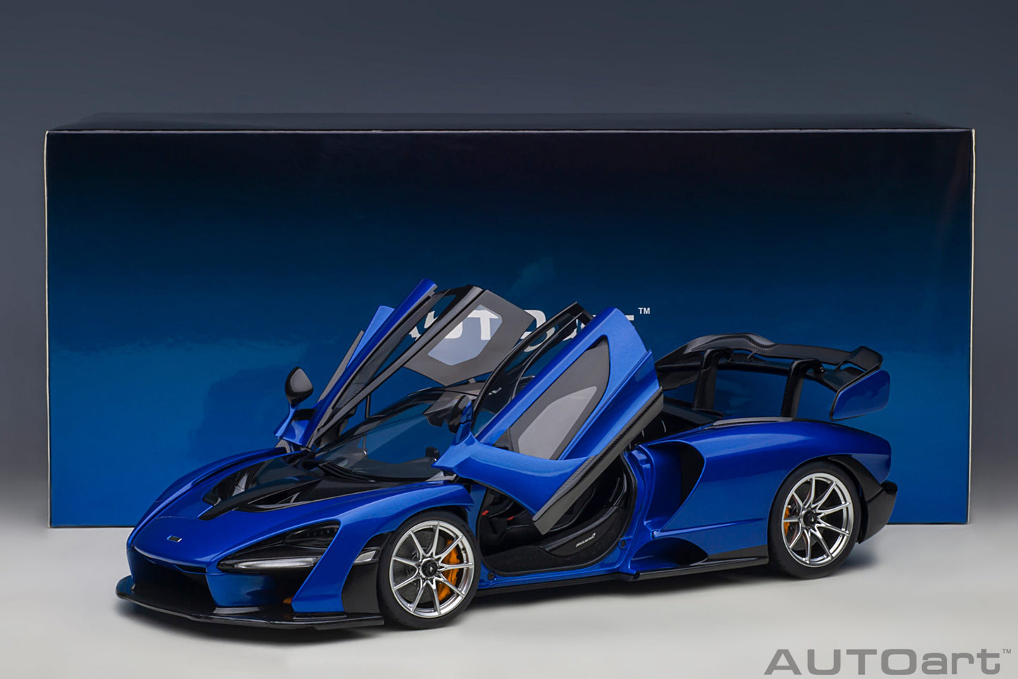 Macheta auto McLaren Senna (2018) 1:18 AutoArt