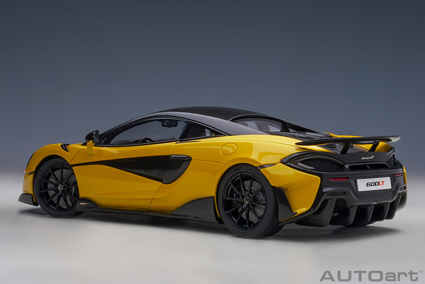 Macheta auto McLaren 600LT (2019) 1:18 AutoArt