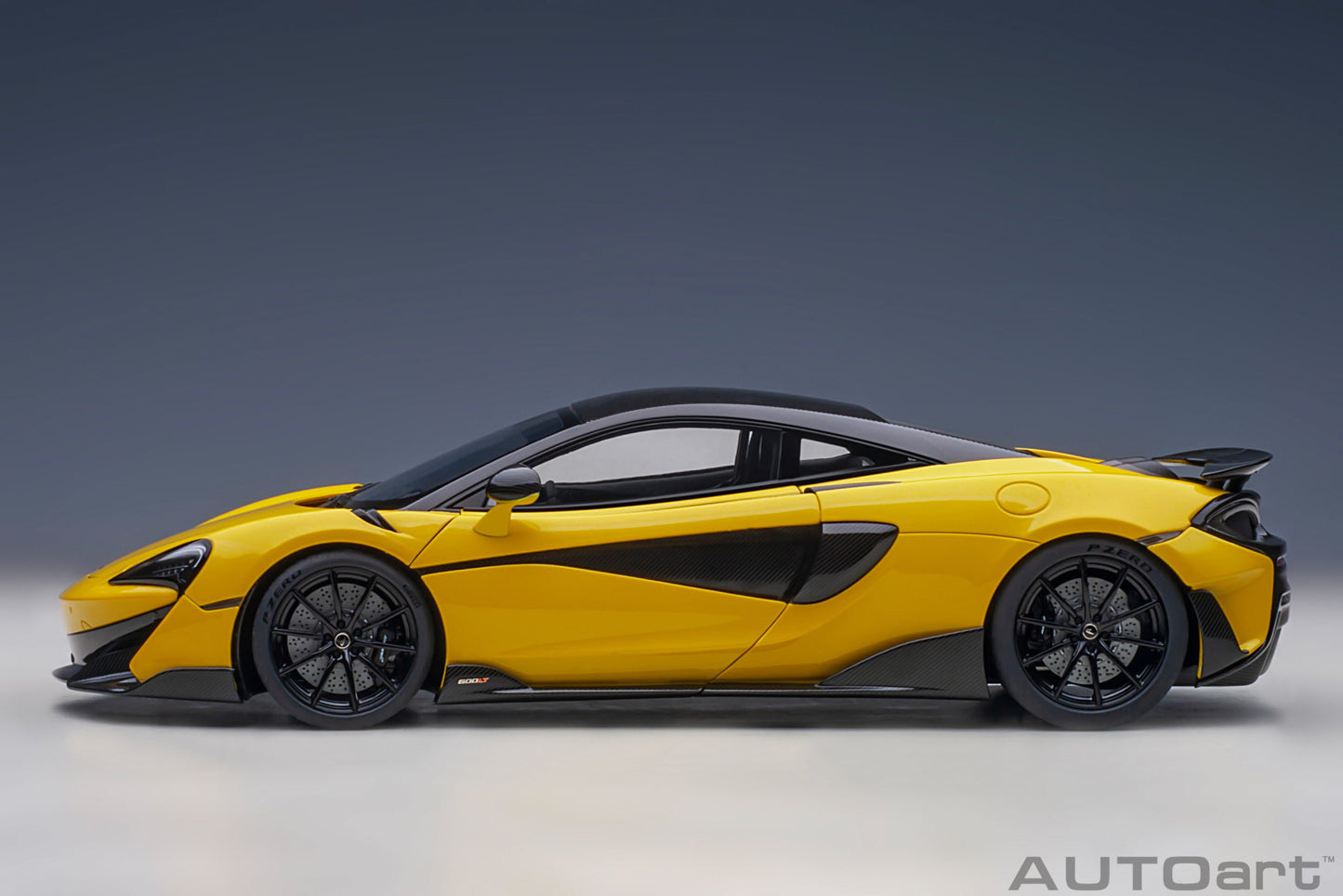 Macheta auto McLaren 600LT (2019) 1:18 AutoArt