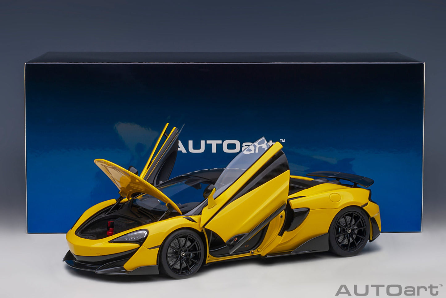 Macheta auto McLaren 600LT (2019) 1:18 AutoArt