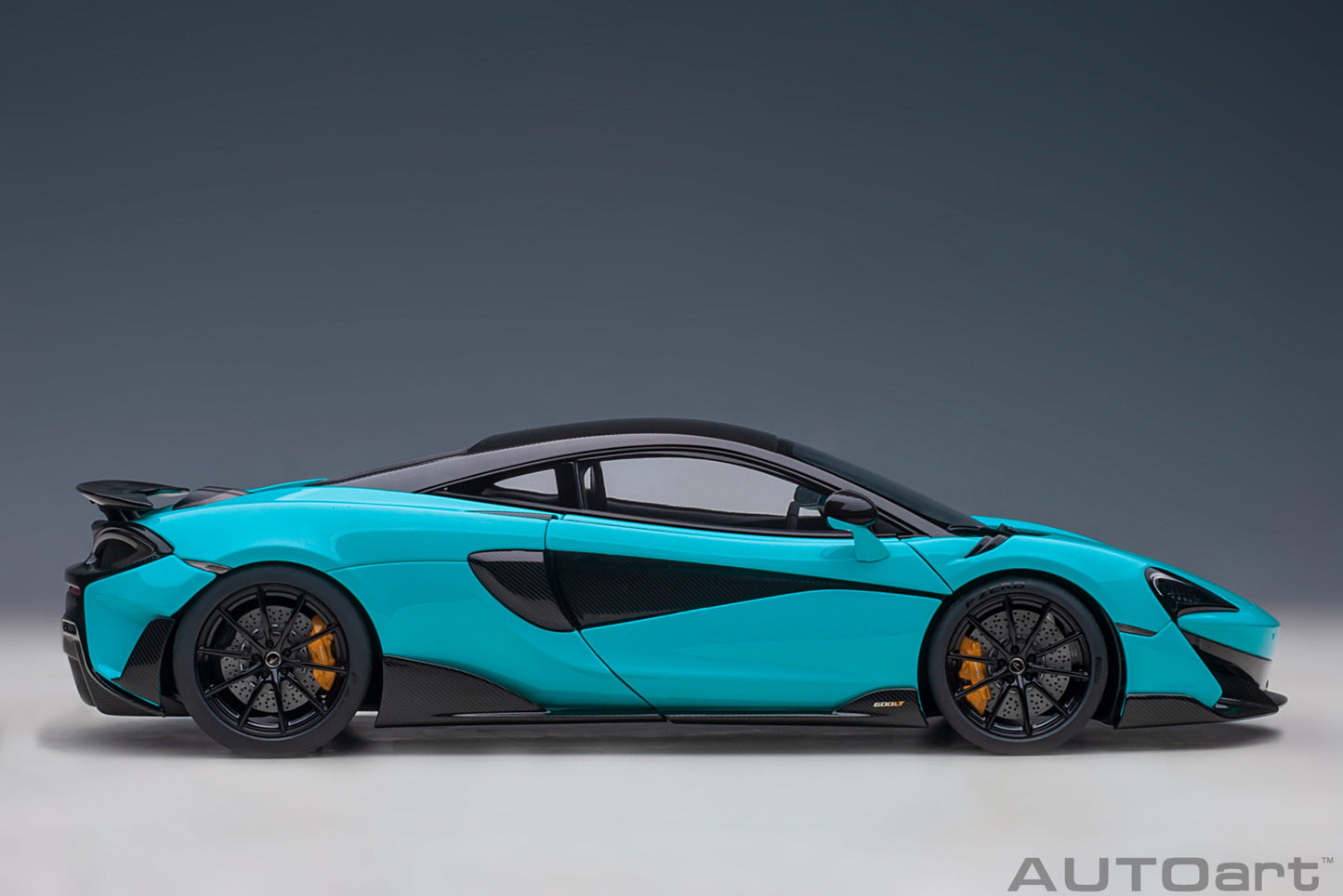 Macheta auto McLaren 600LT (2019) 1:18 AutoArt