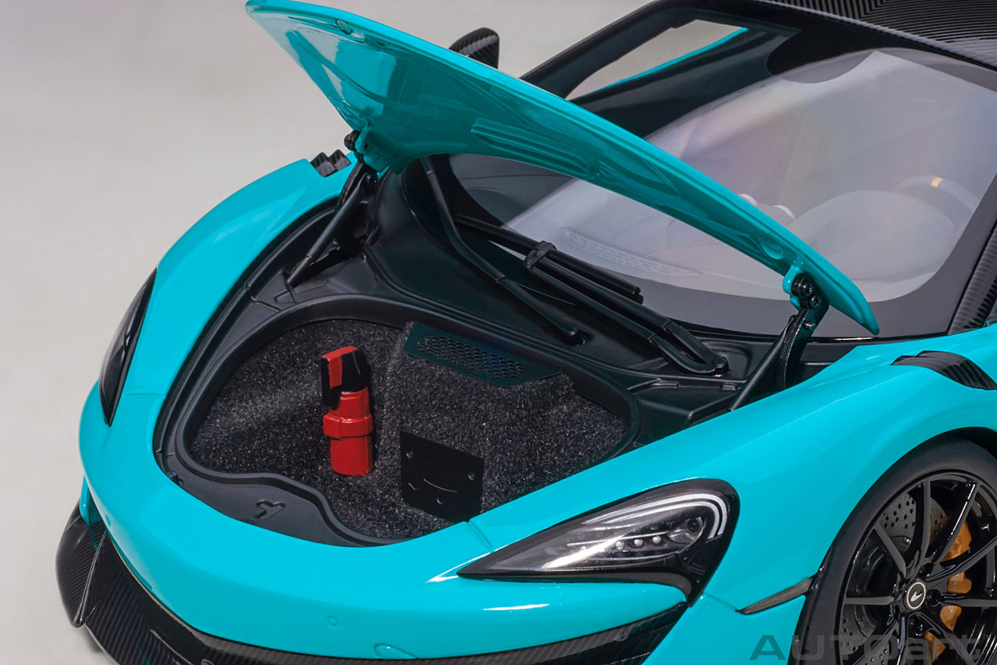 Macheta auto McLaren 600LT (2019) 1:18 AutoArt