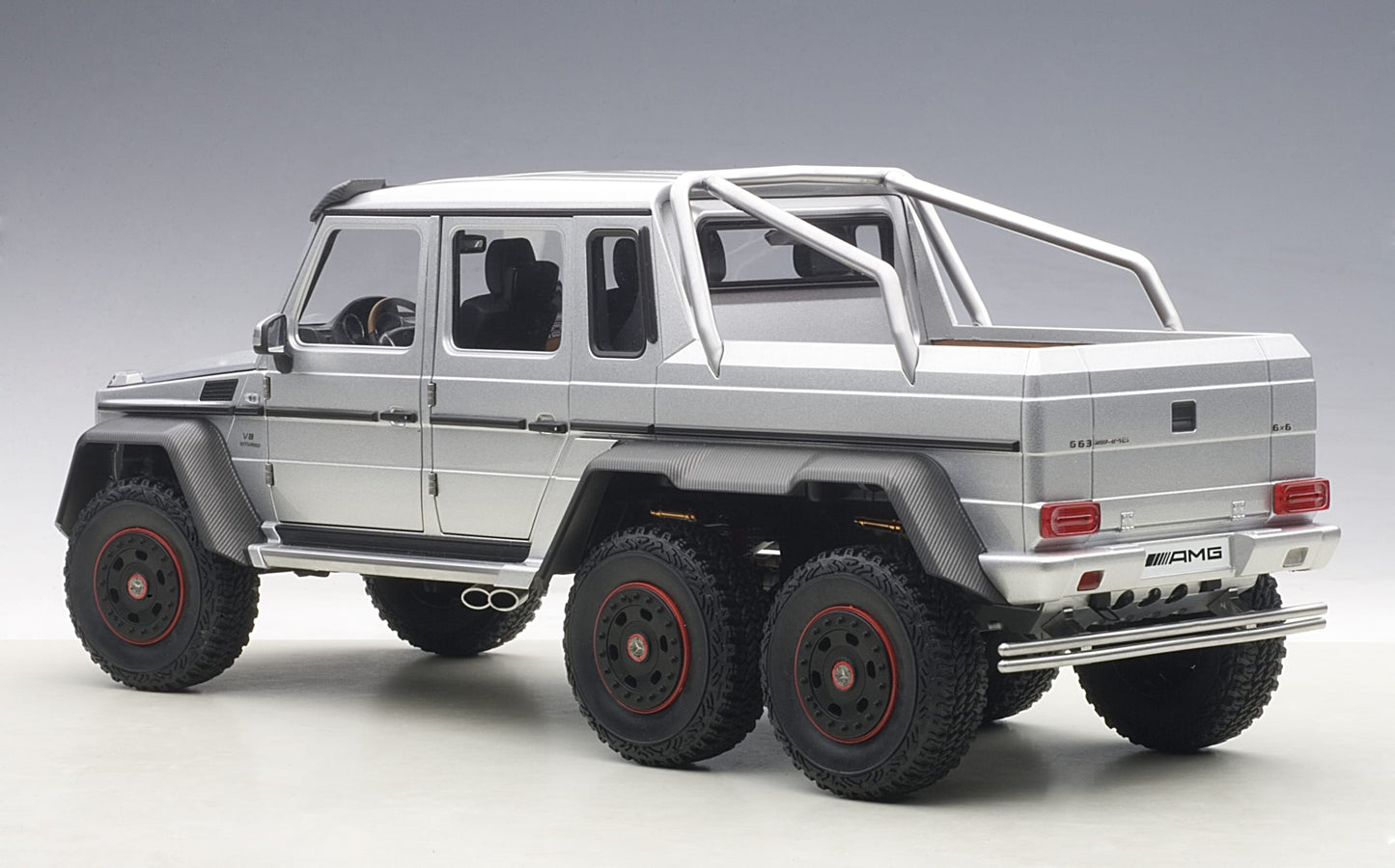 Macheta auto Mercedes-Benz G63 AMG 6×6 (2013) 1:18 AutoArt