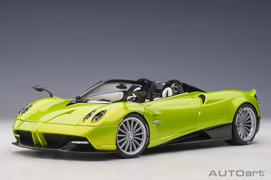 Macheta auto Pagani Huayra Roadster (2017) 1:18 AutoArt