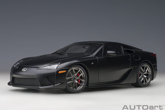 Macheta auto Lexus LFA (2010) 1:18 AutoArt