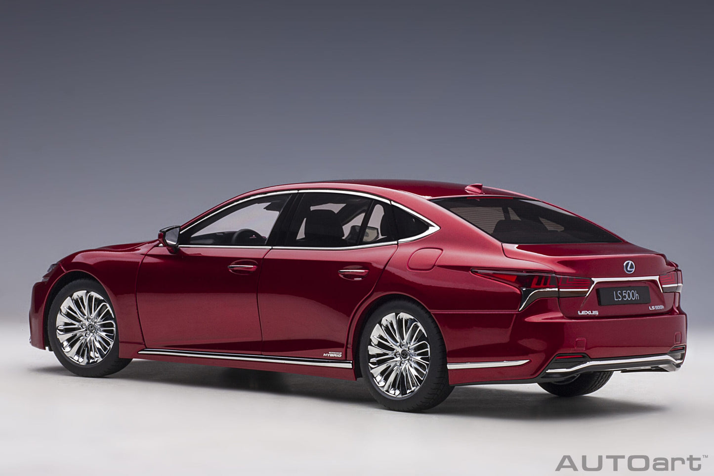 Macheta auto Lexus LS 500H (2018) 1:18 AutoArt