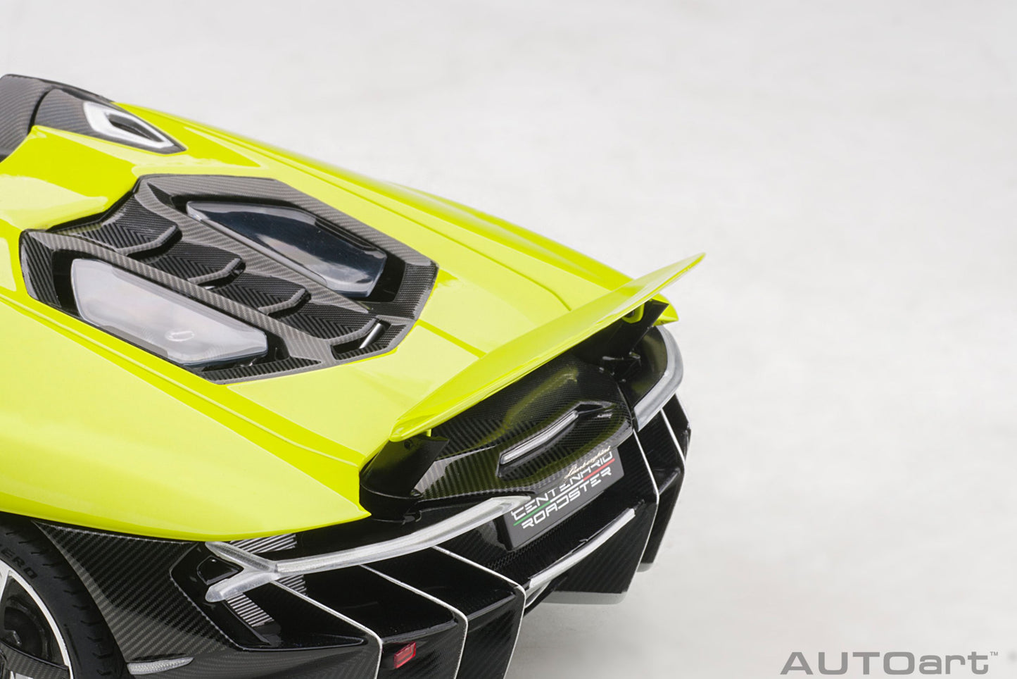 Macheta auto Lamborghini Centenario Roadster (2016) 1:18 AutoArt