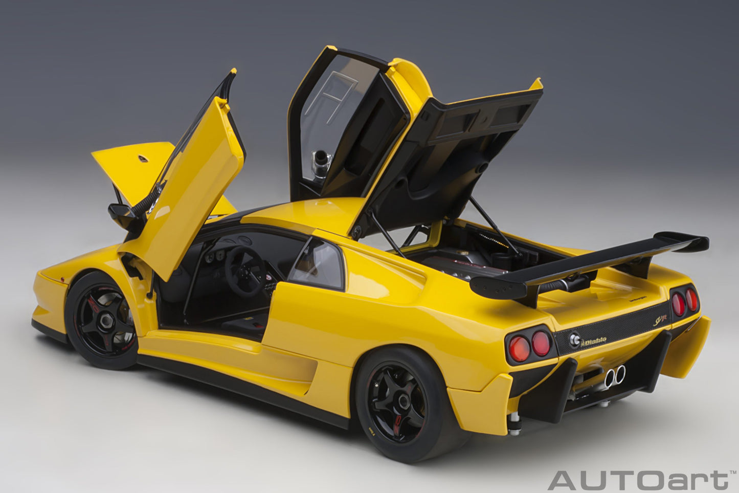 Macheta auto Lamborghini Diablo SV R (1996) 1:18 AutoArt