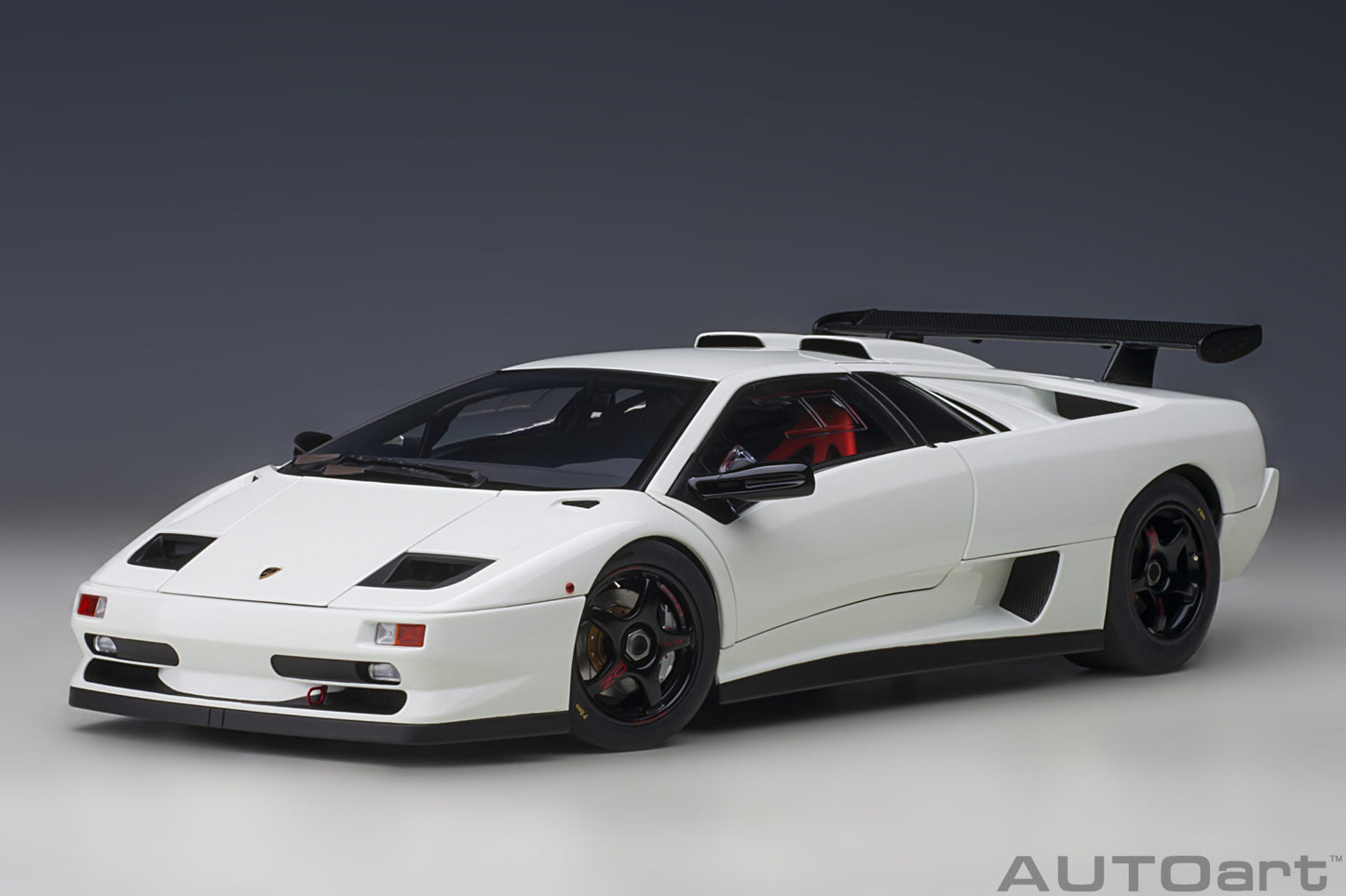 Macheta auto Lamborghini Diablo SV R (1996) 1:18 AutoArt