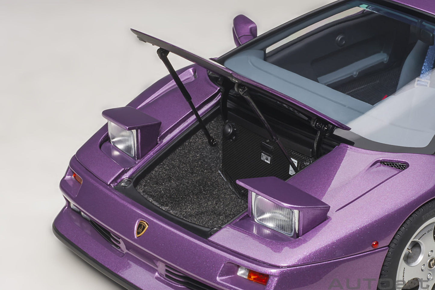 Macheta auto Lamborghini Diablo SE30 (1993) 1:18 AutoArt