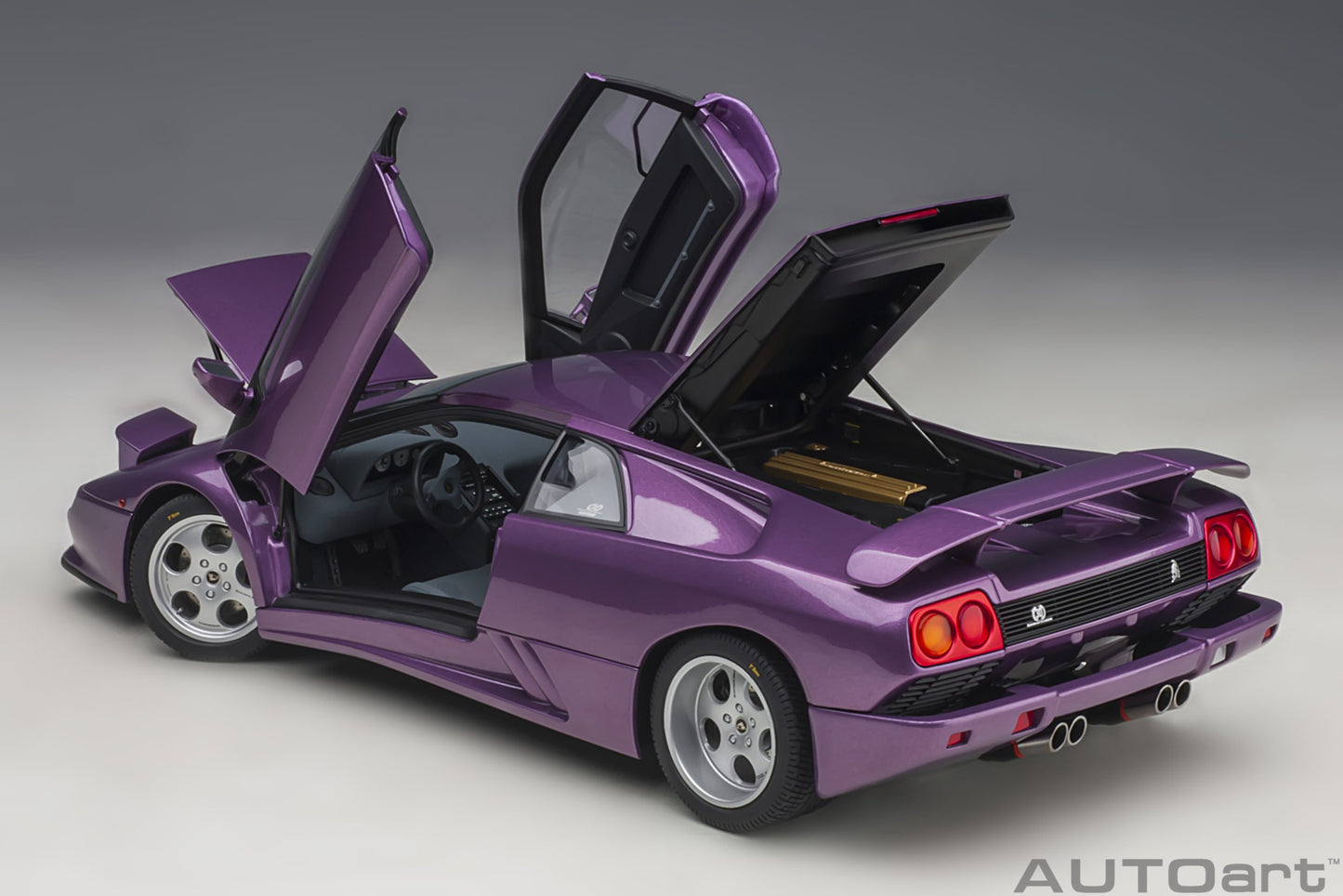 Macheta auto Lamborghini Diablo SE30 (1993) 1:18 AutoArt