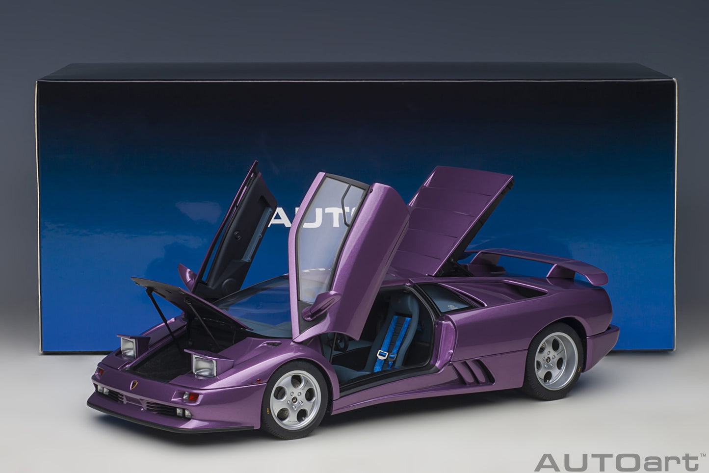 Macheta auto Lamborghini Diablo SE30 (1993) 1:18 AutoArt