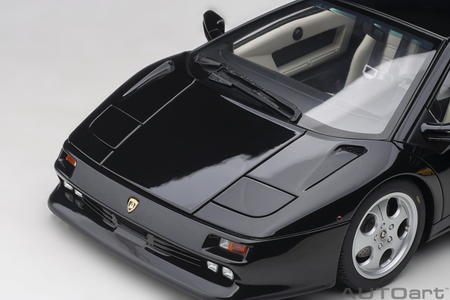 Macheta auto Lamborghini Diablo SE30 (1993) 1:18 AutoArt