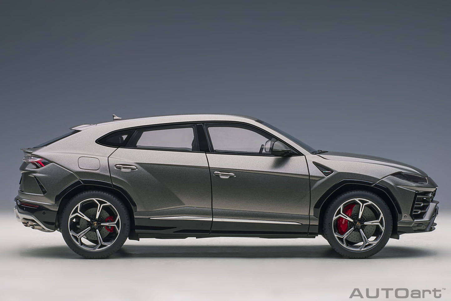 Macheta auto Lamborghini Urus (2018) 1:18 AutoArt