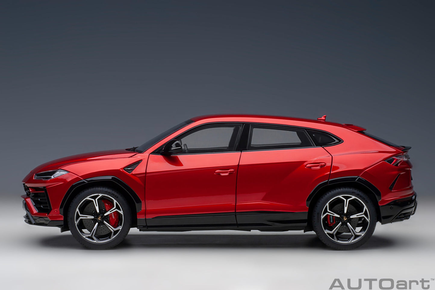 Macheta auto Lamborghini Urus (2018) 1:18 AutoArt