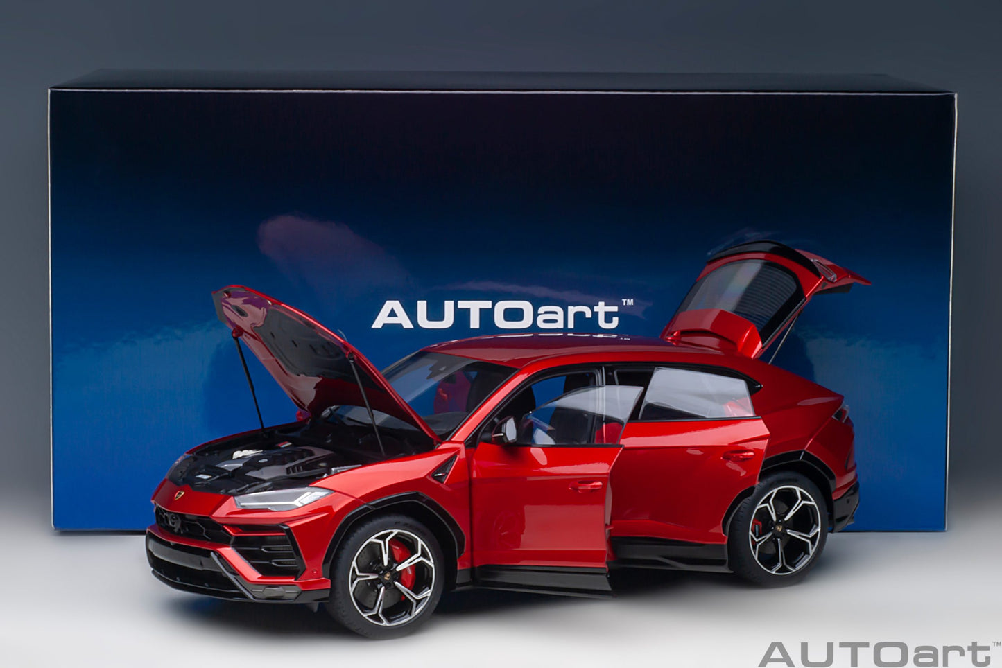 Macheta auto Lamborghini Urus (2018) 1:18 AutoArt