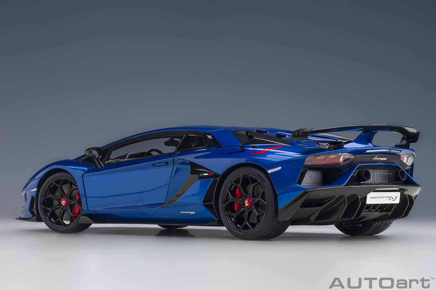 Macheta auto Lamborghini Aventador SVJ (2019) 1:18 AutoArt