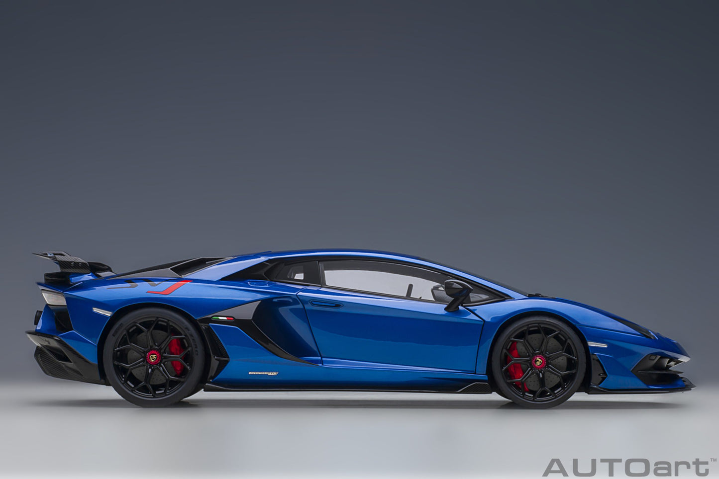 Macheta auto Lamborghini Aventador SVJ (2019) 1:18 AutoArt