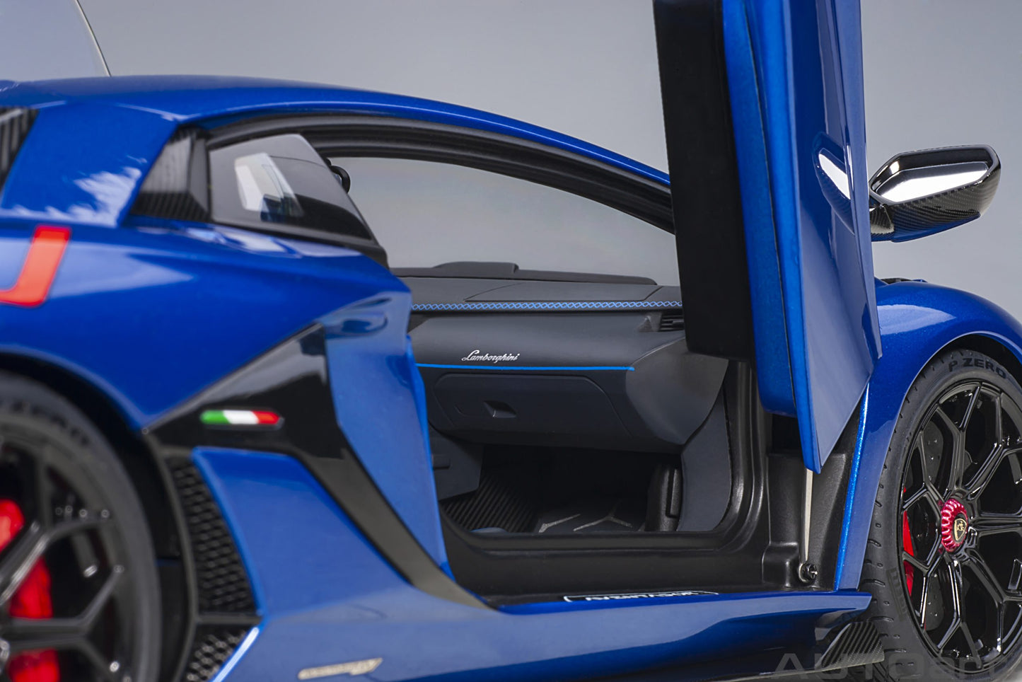 Macheta auto Lamborghini Aventador SVJ (2019) 1:18 AutoArt