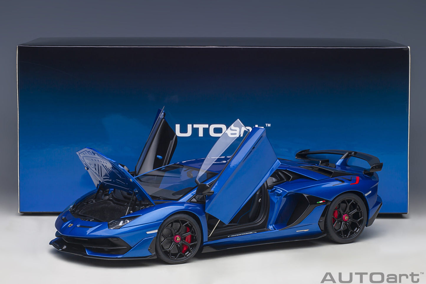 Macheta auto Lamborghini Aventador SVJ (2019) 1:18 AutoArt