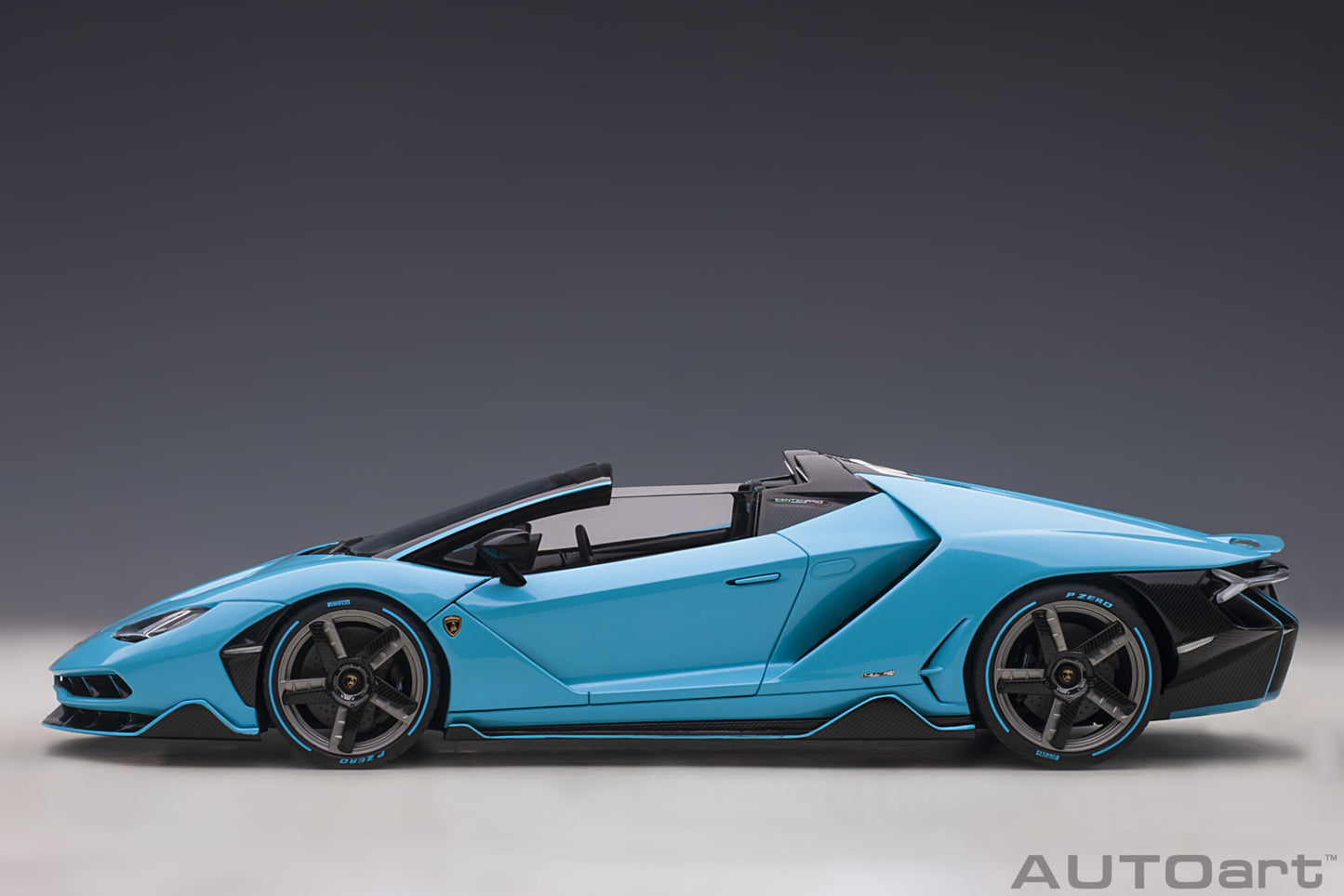 Macheta auto Lamborghini Centenario Roadster (2016) 1:18 AutoArt