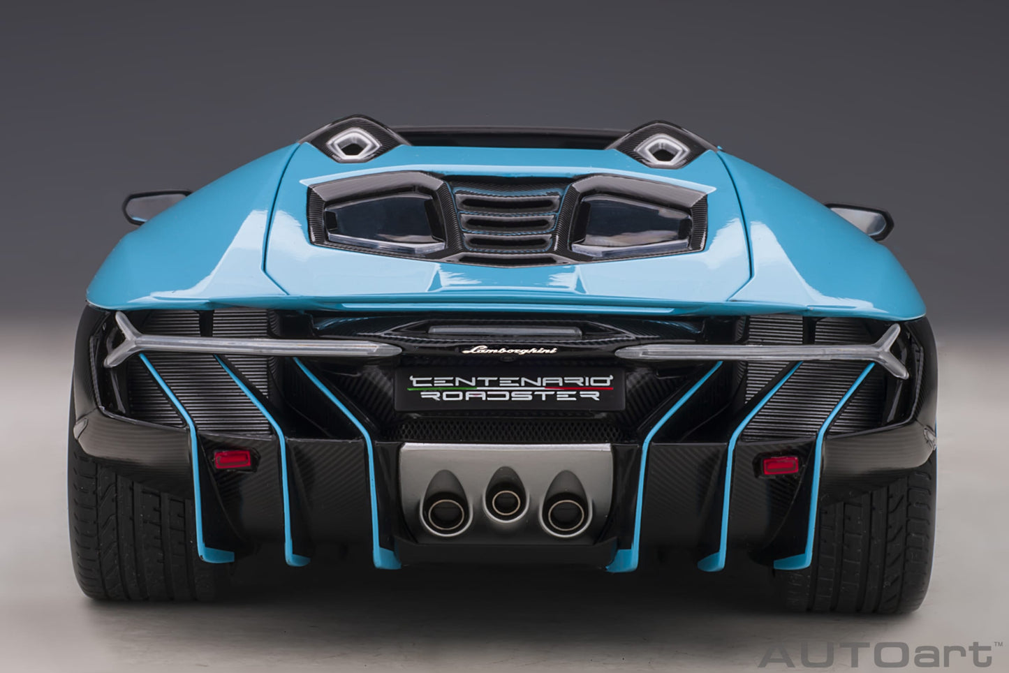 Macheta auto Lamborghini Centenario Roadster (2016) 1:18 AutoArt