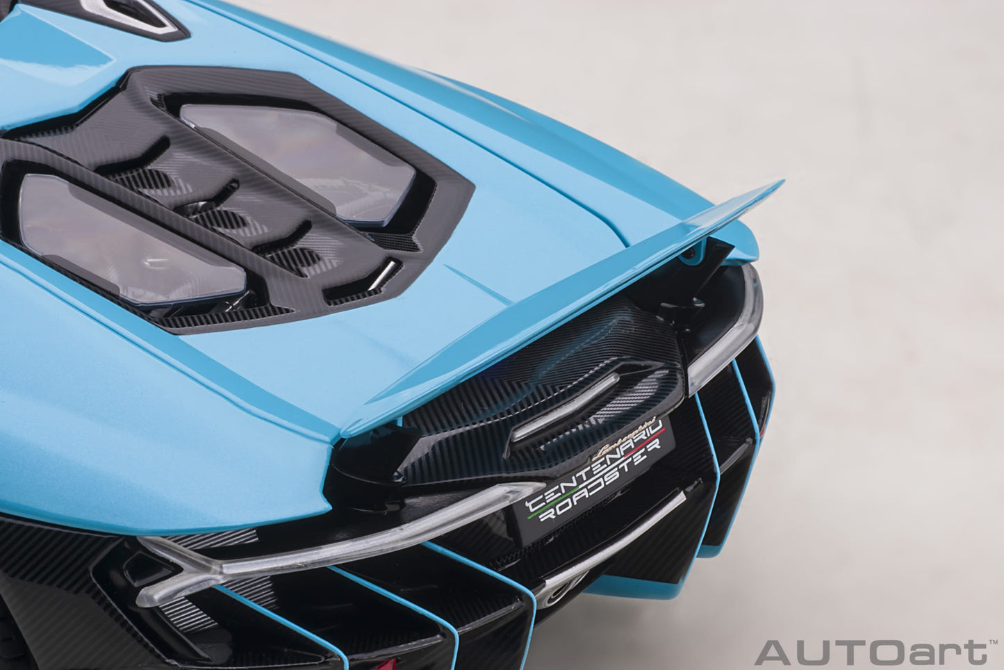 Macheta auto Lamborghini Centenario Roadster (2016) 1:18 AutoArt