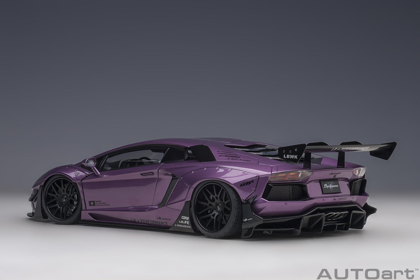 Macheta auto Liberty Walk LB-Works Lamborghini Aventador Limited Edition 1:18 AutoArt