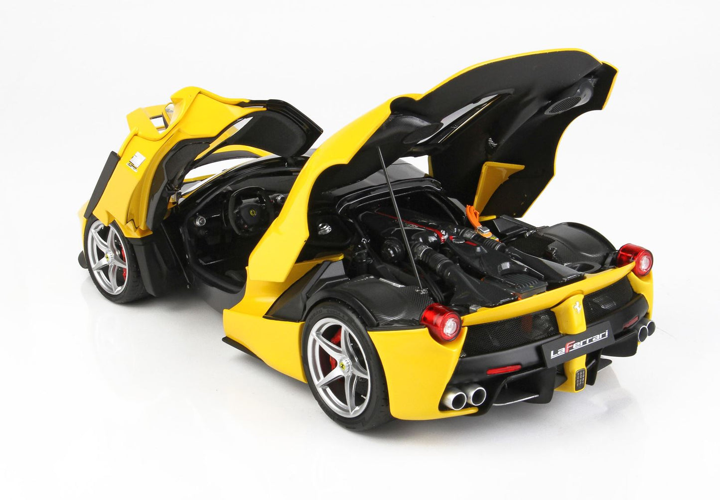 Macheta auto Ferrari La Ferrari (2013) 1:18 BBR