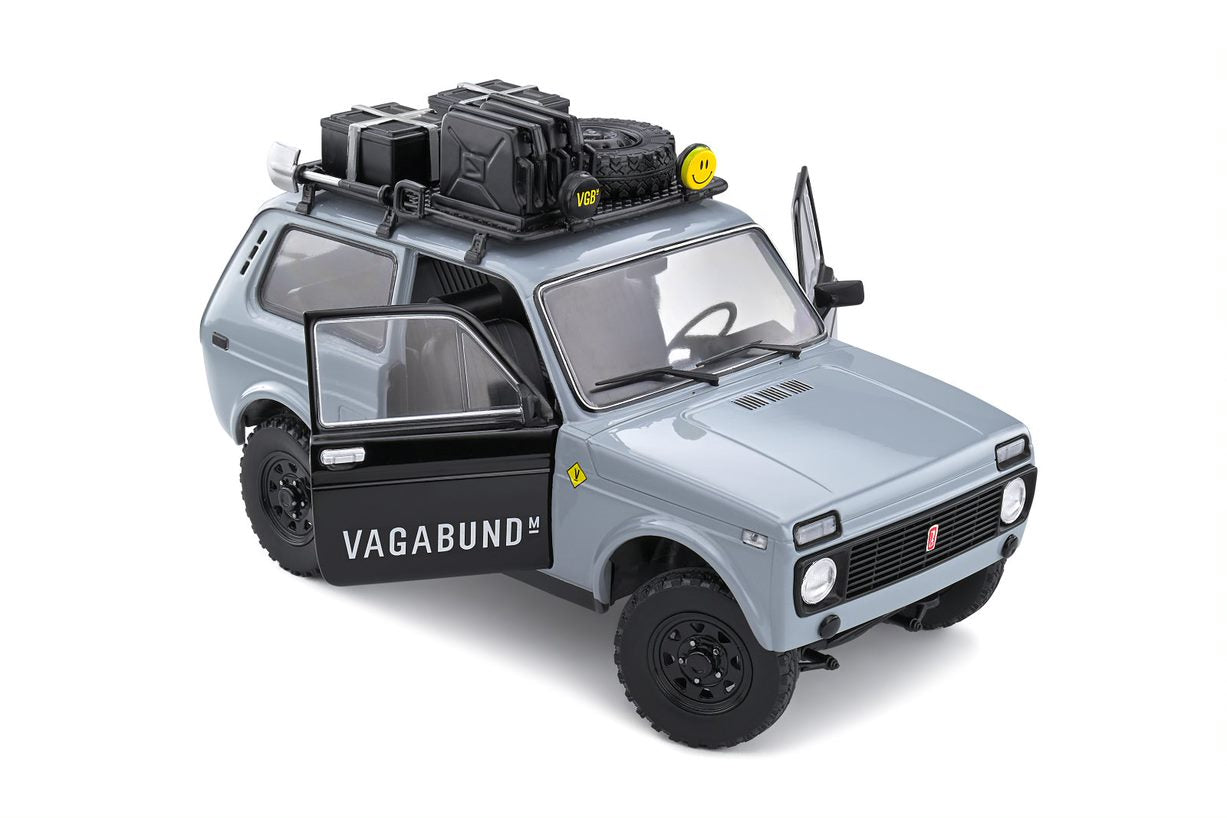 Macheta auto Lada Niva (1980) 1:18 Solido