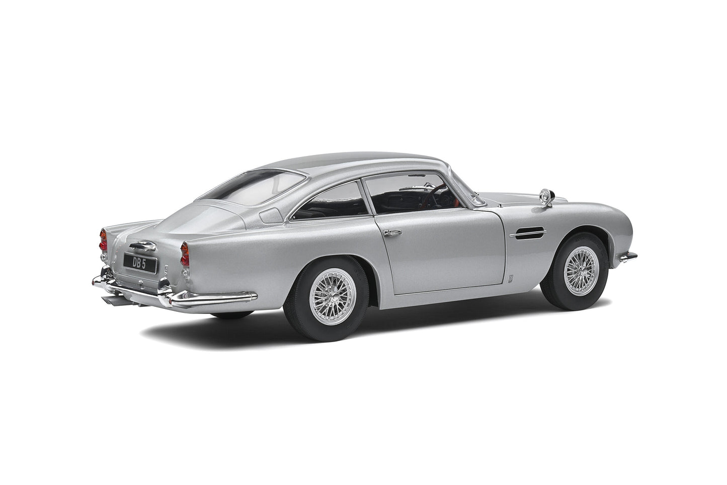 Macheta auto Aston Martin DB5 (1964) 1:18 Solido