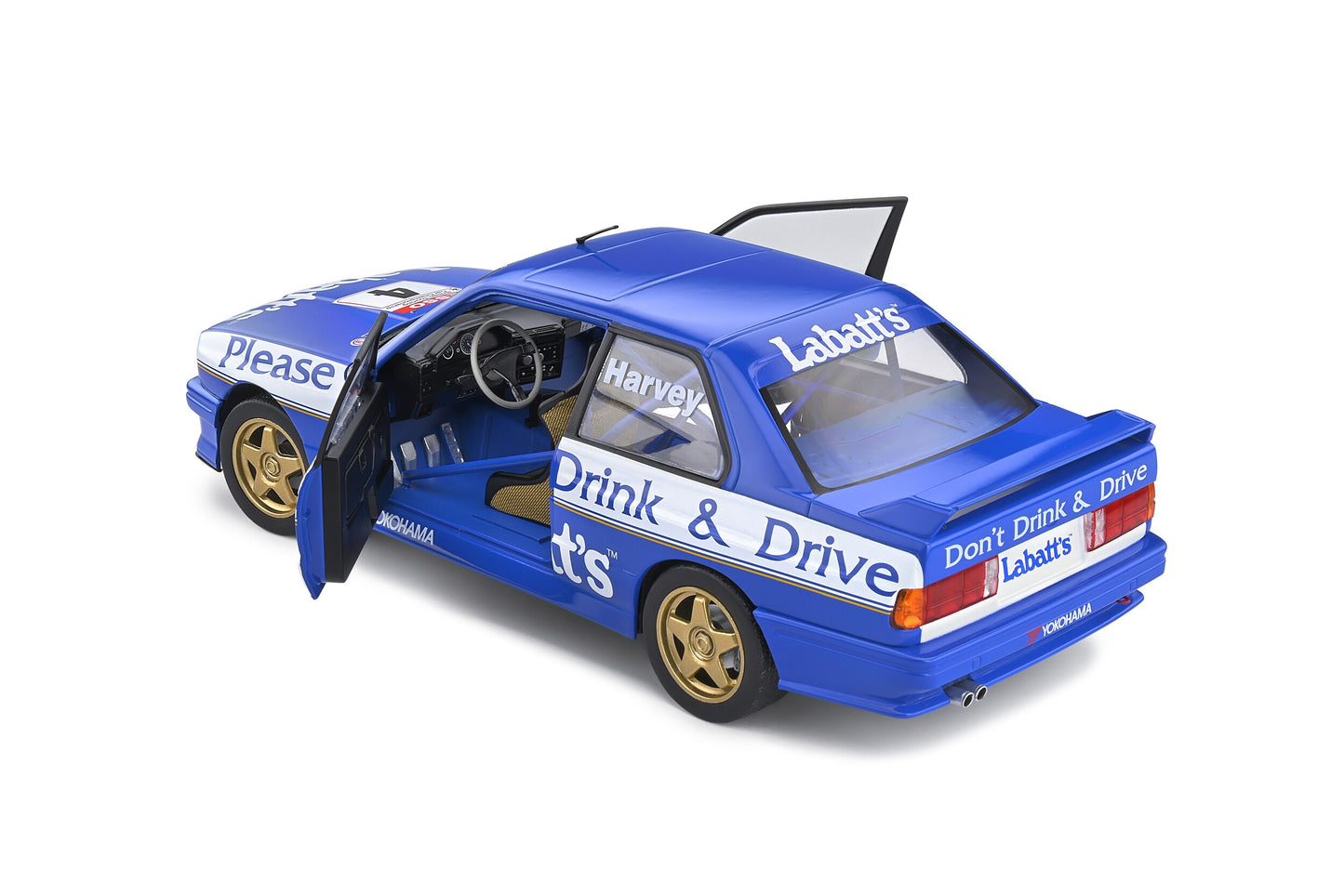 Macheta auto BMW E30 M3 BTCC (1991) 1:18 Solido