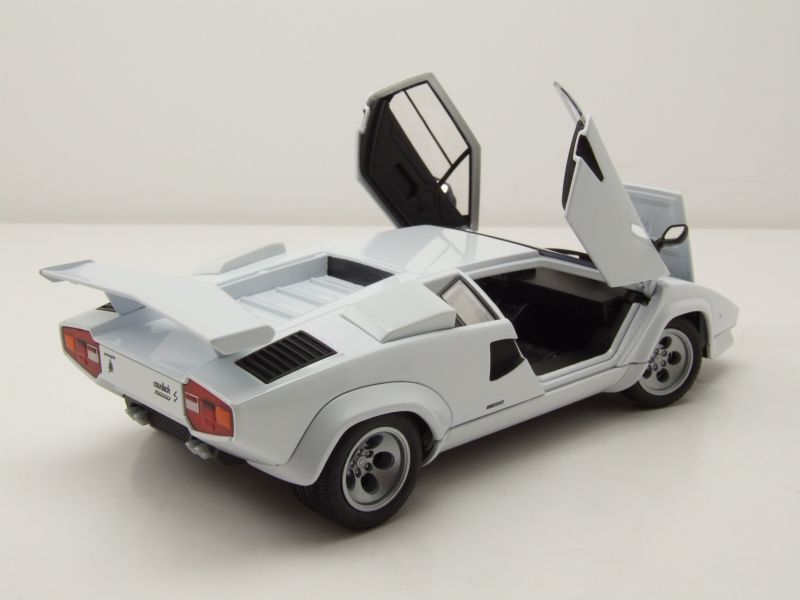 Macheta auto Lamborghini Countach 1:24 Welly