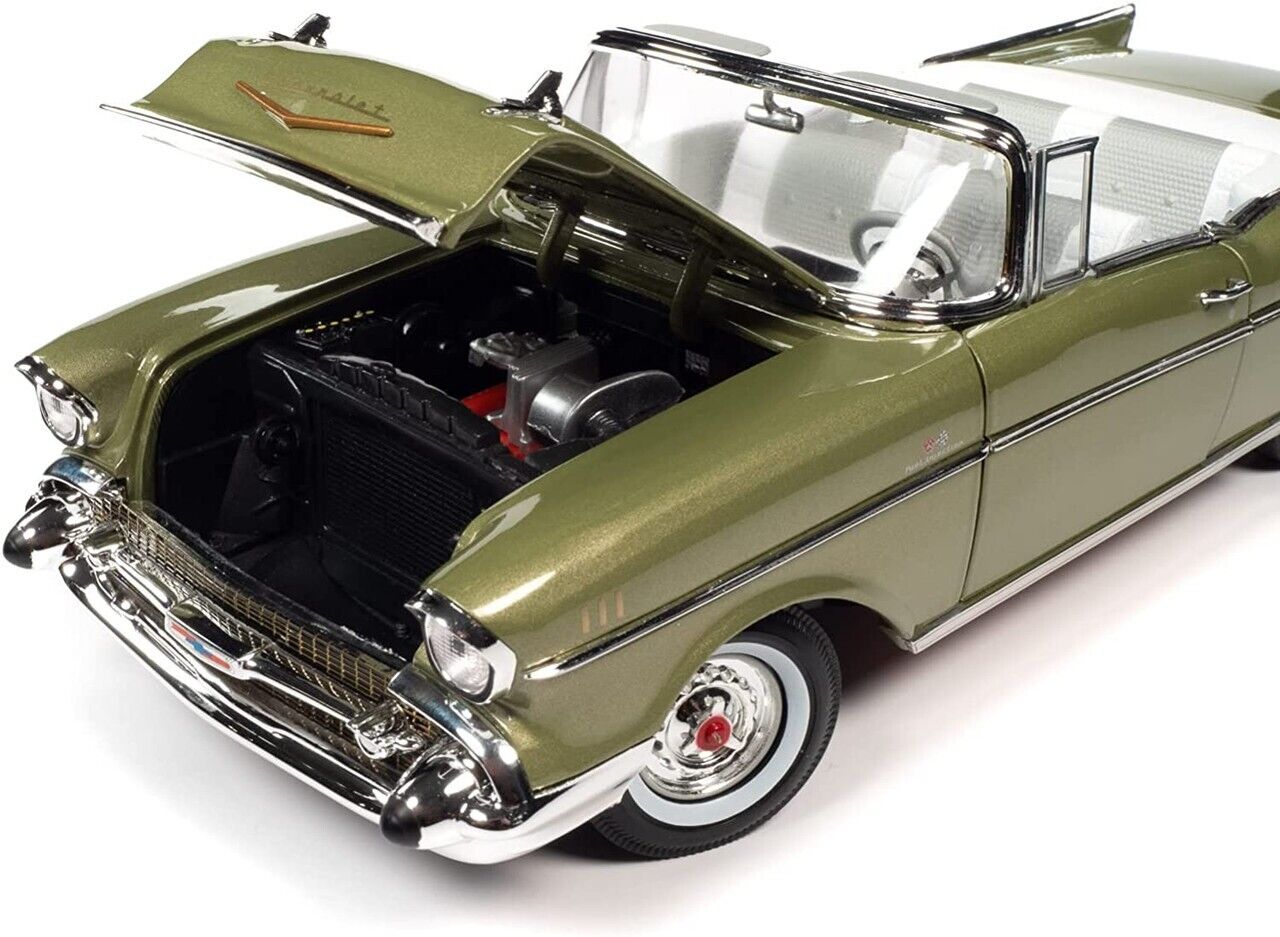 Macheta auto Chevrolet Bel Air Convertible (1957) 1:18 AutoWorld