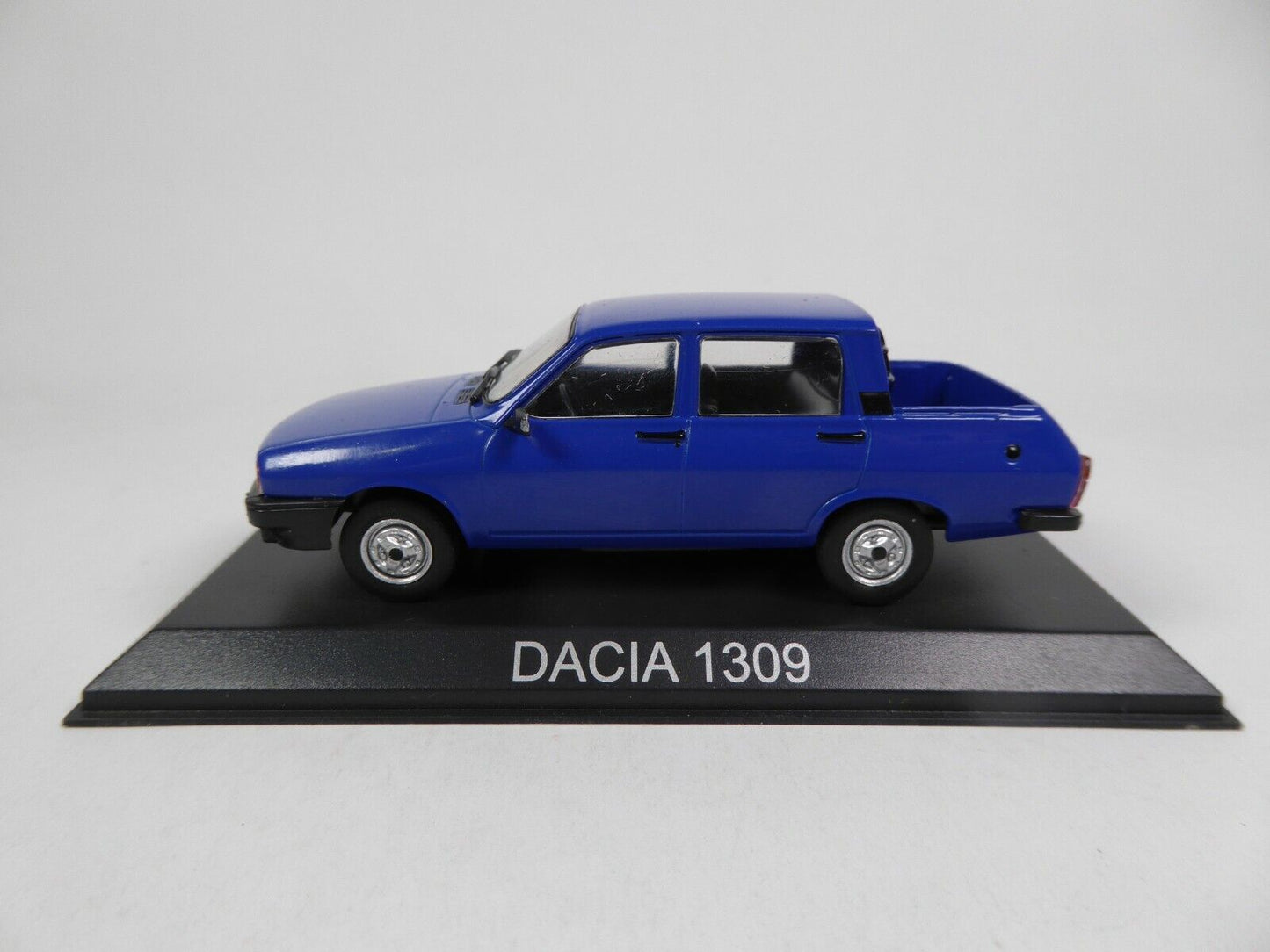 Macheta auto Dacia 1309 Pick up 1:43 DeAgostini